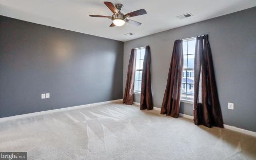 399 Lord Fairfax St, Charles Town WV  25414-2609 exterior