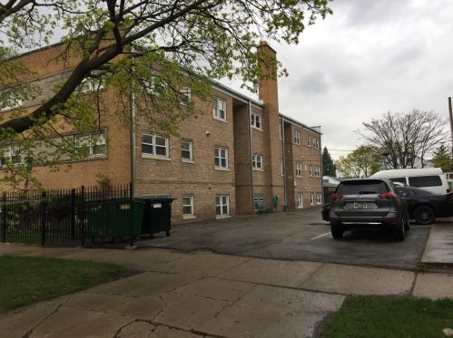 4507 Central Ave, Chicago, IL 60630-3303