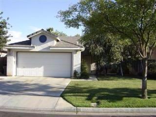 5631 Indianapolis Ave, Fresno, CA 93722-3737