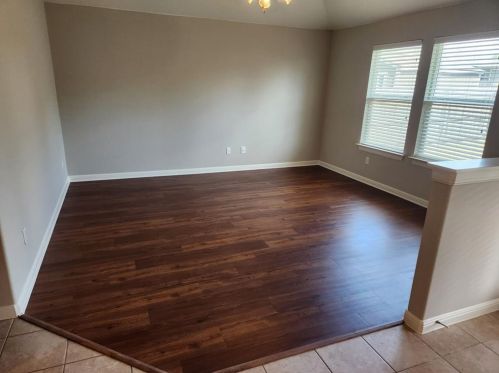 288 Nottingham Loop, Uhland TX  78640-2500 exterior