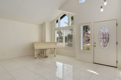 12778 Camino San Benito Dr, Riverside CA  92503-4626 exterior
