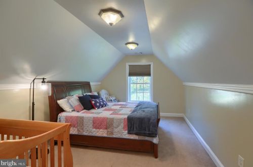 101 Shatto Dr, Carlisle PA  17013-2120 exterior