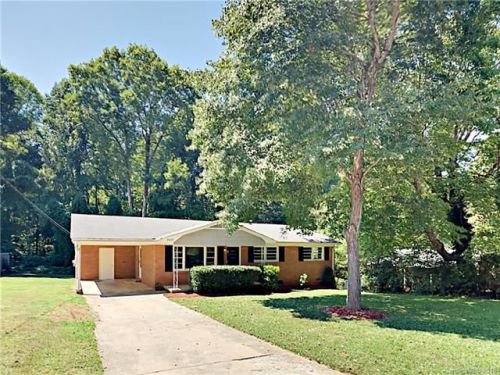3807 Ferncliff Rd, Gastonia, NC 28056-8063