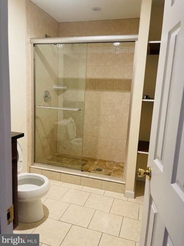 438 Northwest Dr, Silver Spring MD 20901-1435 exterior