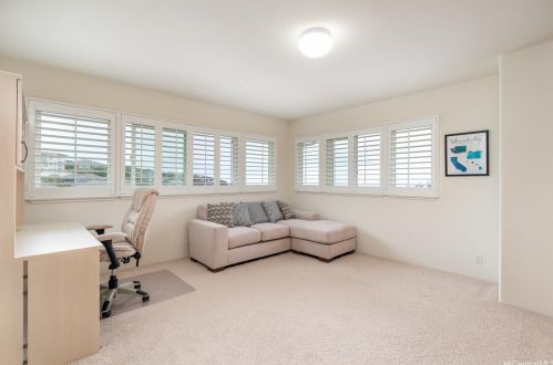 2130 Okoa St, Honolulu HI  96821-2644 exterior