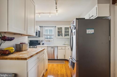 10130 Brookmoor Dr, Silver Spring MD 20901-2712 exterior