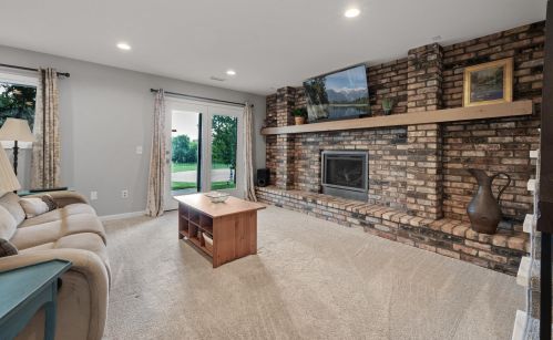 3442 Juliet Dr, Saint Paul MN  55125-3800 exterior