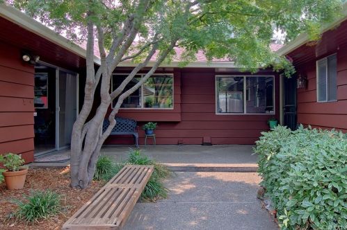 1609 Plumas Way, Chico, CA 95926-2449