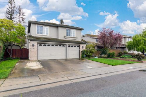 1550 Jasmine Way, Lodi, CA 95242-4714