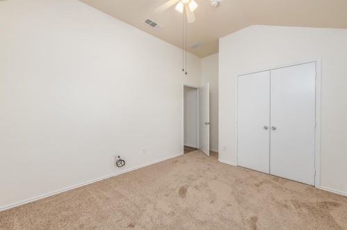 2712 Merry Vw Ln, Fort Worth TX  76120-5655 exterior