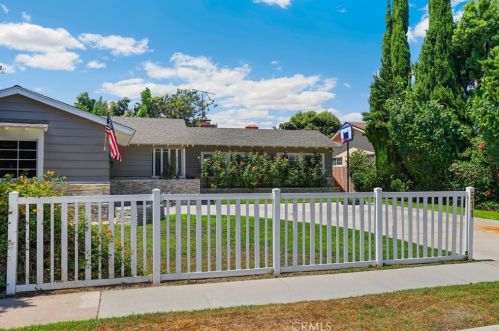 511 Baker St, Anaheim CA  92804-2225 exterior