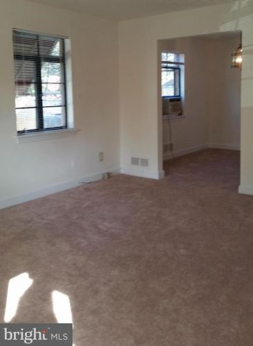 5511 7th Rd, Arlington, VA 22204-2605