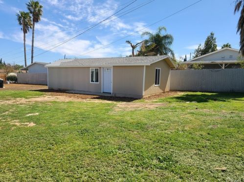 5085 Newcastle St, Riverside CA  92509-3530 exterior