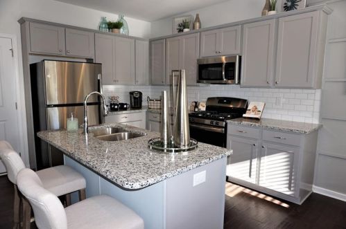 584 Summit Pt, Holly Springs, GA 30114-0058