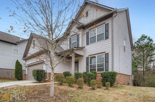 1127 Pebble Creek Ln, Locust Grove, GA 30248-7420