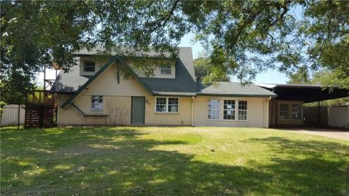 12410 Deeds Ct, Azle, TX 76020-5622