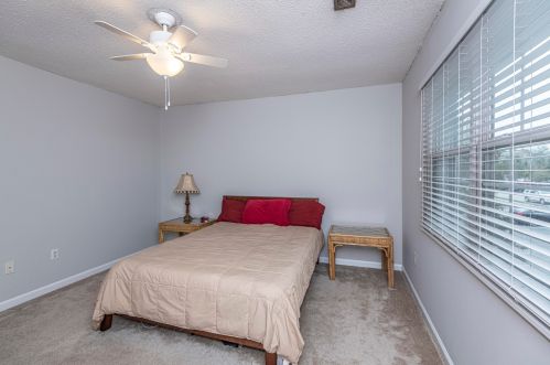926 Lansing Dr, Mount Pleasant SC  29464-2917 exterior