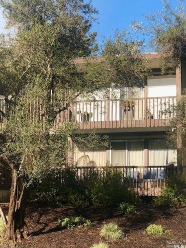 958 Lea Dr, San Rafael, CA 94903-3259
