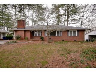 319 Robin Ln, Marietta, GA 30067-7041