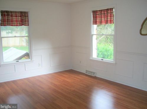 2502 Burgundy Dr, Fallston MD  21047-2112 exterior