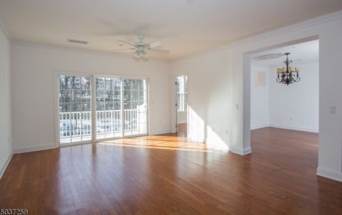 7202 Polk Dr, Wharton, NJ 07885-4204