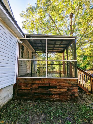 1736 Green St, Conyers GA  30012-3721 exterior
