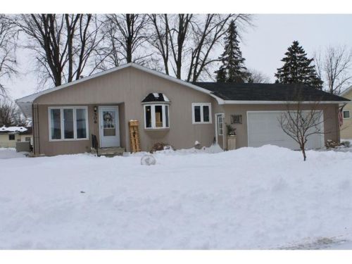 506 Dayton St, Arlington, MN 55307-2009