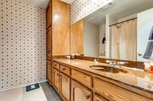 8604 Brook Ridge Dr, Fort Worth TX  76182 exterior