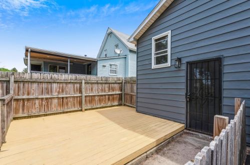 8738 Oakwood Ave, Hammond IN  46321-2732 exterior