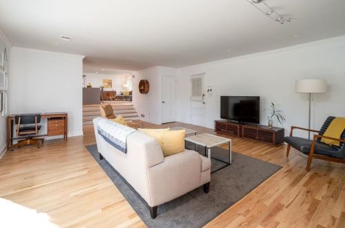 2522 Fontainebleau Dr, Atlanta GA  30360-1230 exterior