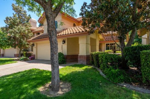 102 Cool Springs Ct, Folsom, CA 95630-7106