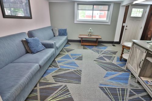 21 Franklin St, Lincoln, NH 03251-4412