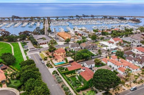 24722 Santa Clara Ave, Dana Point, CA 92629-3033