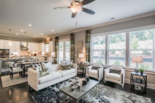 4215 Carver Dr, Atlanta GA  30360-2546 exterior