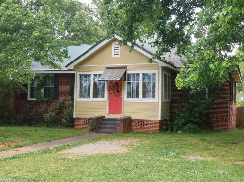 670 Goodyear Ave, Rockmart, GA 30153-2558