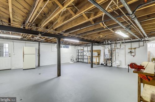 1903 Stratton Rd, Silver Spring MD 20910-1739 exterior