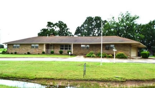 2111 Grounds Ave, Seminole, OK 74868-2027