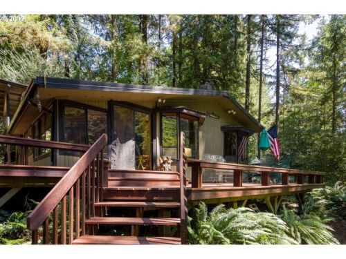 48116 Conley Rd, Finn Rock, OR 97488-9717