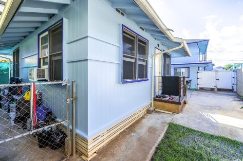 729 Ekela Ave, Honolulu HI 96816-1191 exterior
