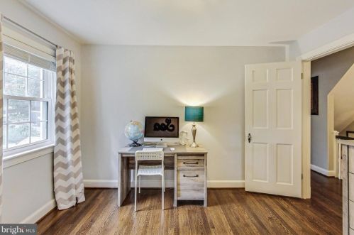 1506 Live Oak Dr, Silver Spring MD 20910-1543 exterior