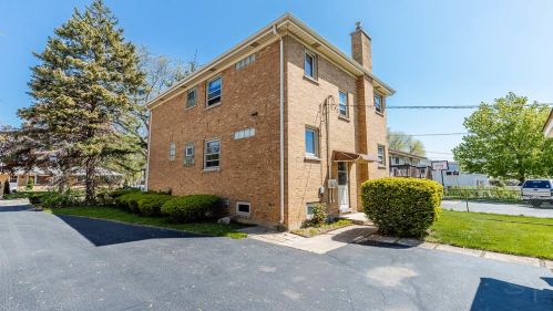1014 Greenvalley St, Bensenville, IL 60106-1502