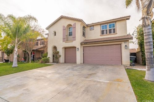 35877 Nonnie Dr, Wildomar, CA 92595-7650