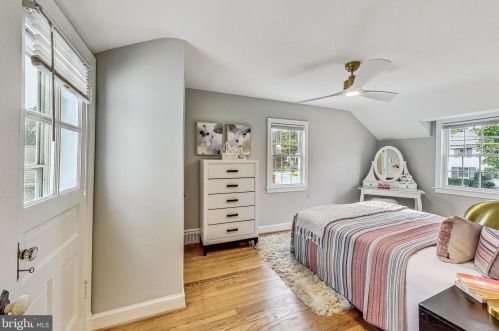 110 Granville Dr, Silver Spring MD 20901-3104 exterior