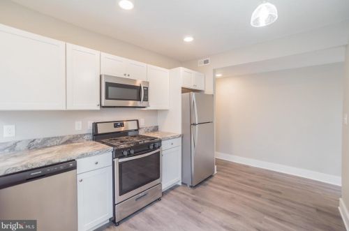 870 Haddon Ave, Camden NJ  08108-1943 exterior