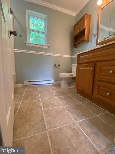 451 Coreopsis Dr, Lancaster PA  17602-1152 exterior