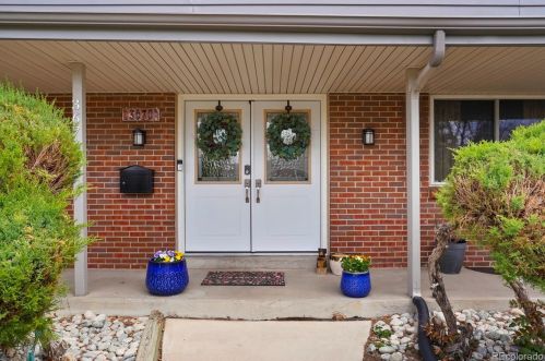 3670 Hillcrest Dr, Denver CO  80237-1104 exterior