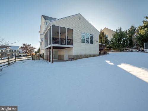 41 Cypress Point Ct, Charles Town WV  25414-3928 exterior