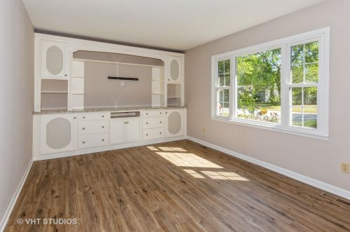 20804 Sarver Dr, Joliet, IL 60404-9178