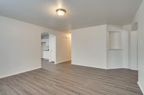 10448 Hideaway Trl, Fort Worth TX  76131-3993 exterior
