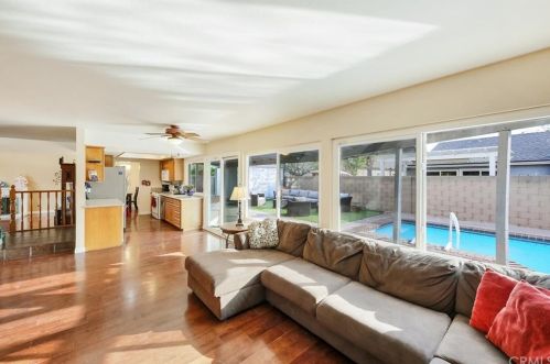 271 Avenida Rio Bravo, Anaheim CA  92808-1014 exterior